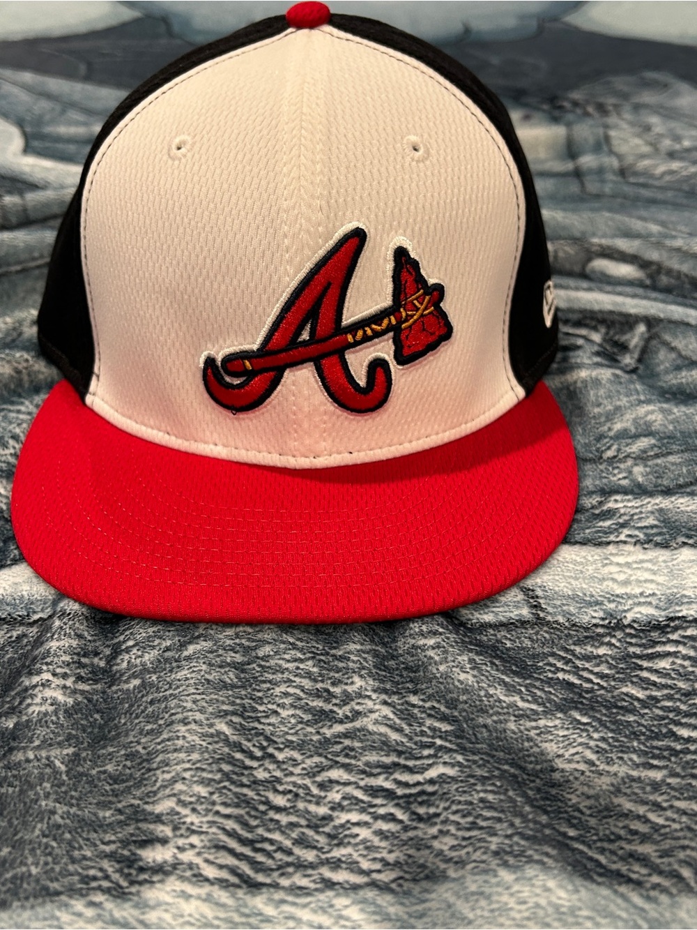 New Era Atlanta Braves White Black and Red Fitted Hat